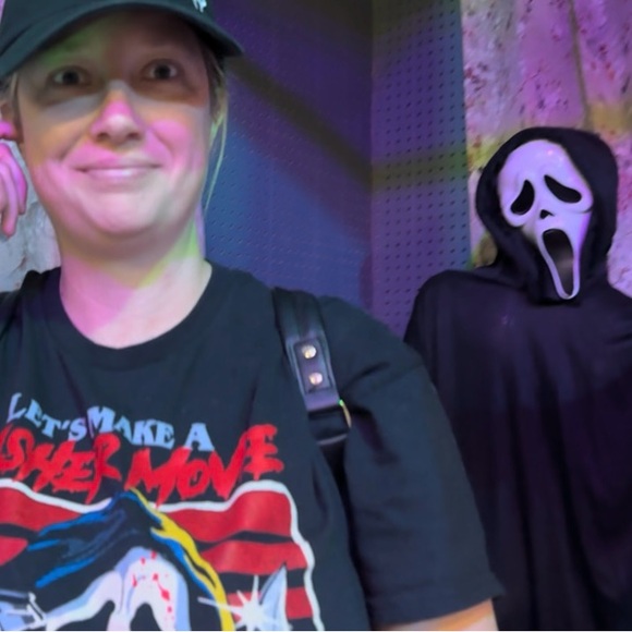 Meet the Posher! 👋🏻 - Picture 2 of 2